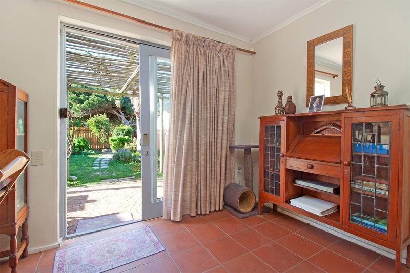 3 Bedroom Property for Sale in Fish Hoek Western Cape